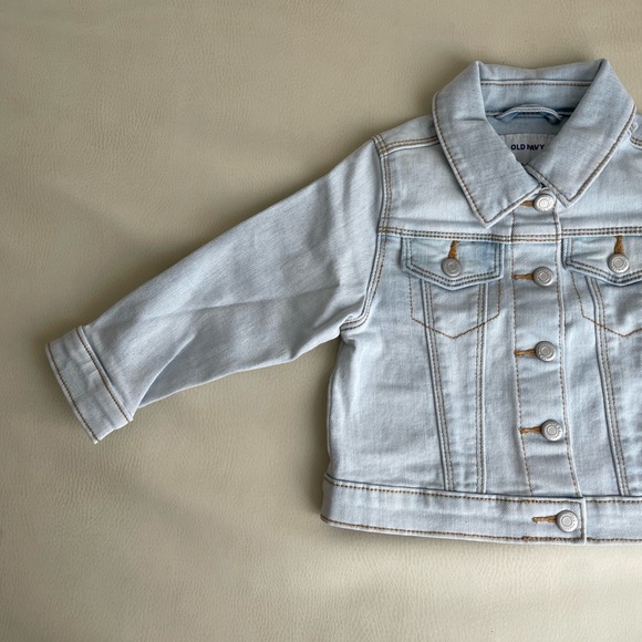 Old Navy Toddler Jean Jacket - Picture 5 of 13